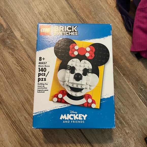 New LEGO Brick Sketches Mickey & Friends Set - Picture 1 of 3
